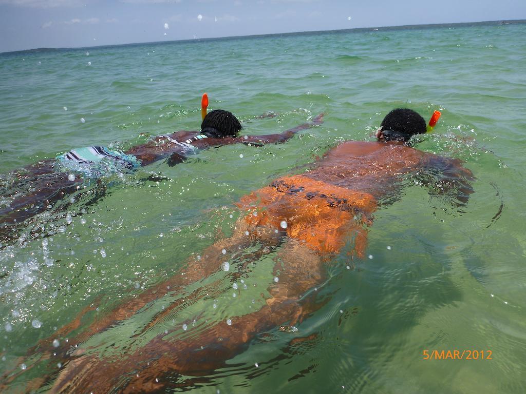 Shella White House Bed & Breakfast Lamu Exterior photo