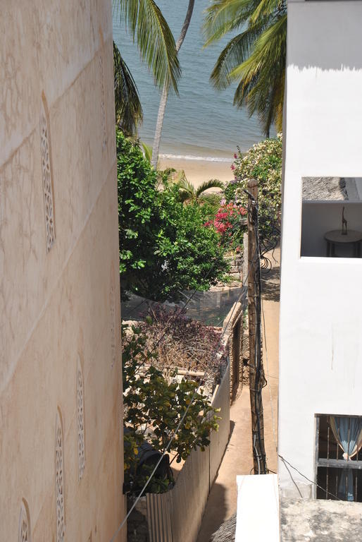 Shella White House Bed & Breakfast Lamu Exterior photo